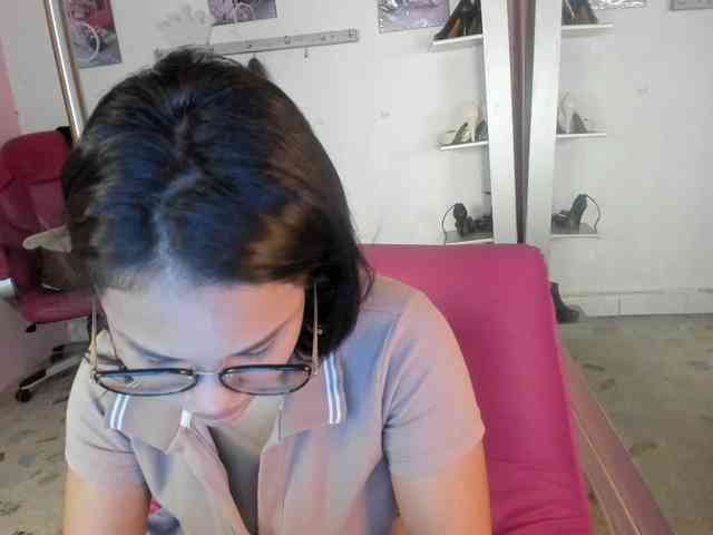 kim- webcam