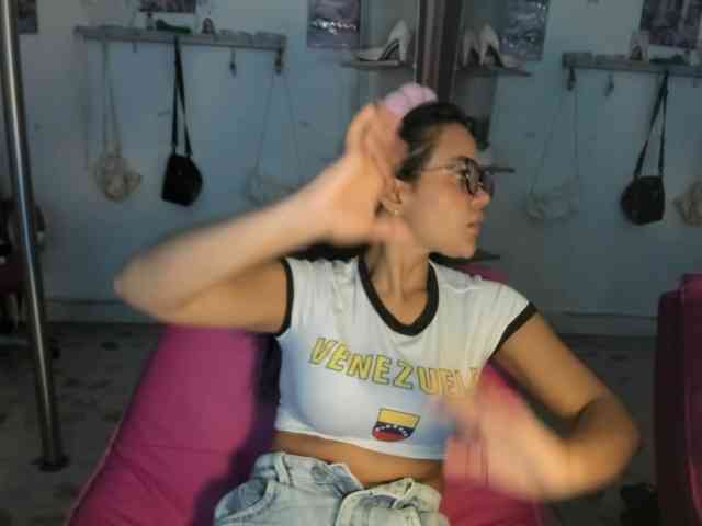 kim- webcam