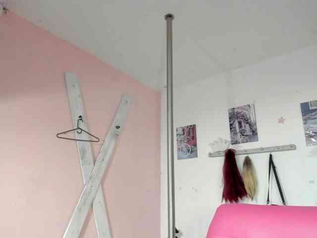 kim- webcam