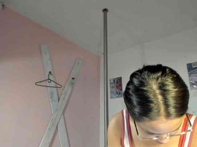 kim- webcam