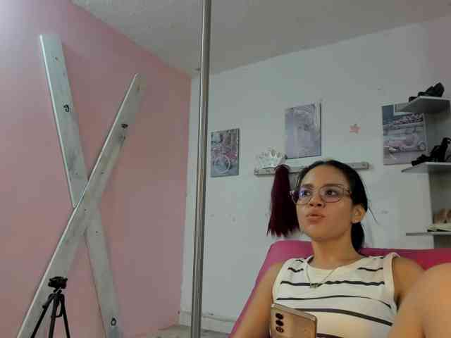 kim- webcam