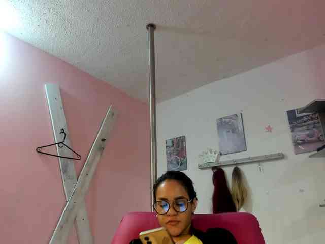 kim- webcam