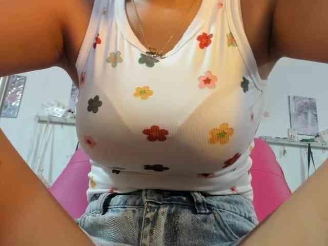 kim- webcam