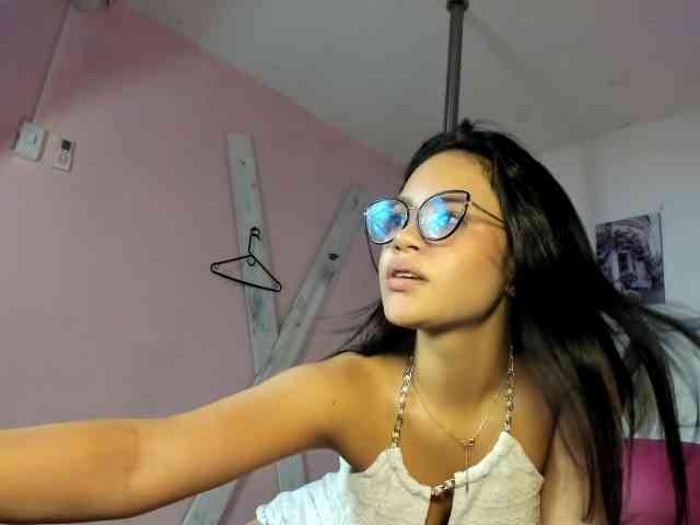 kim- webcam