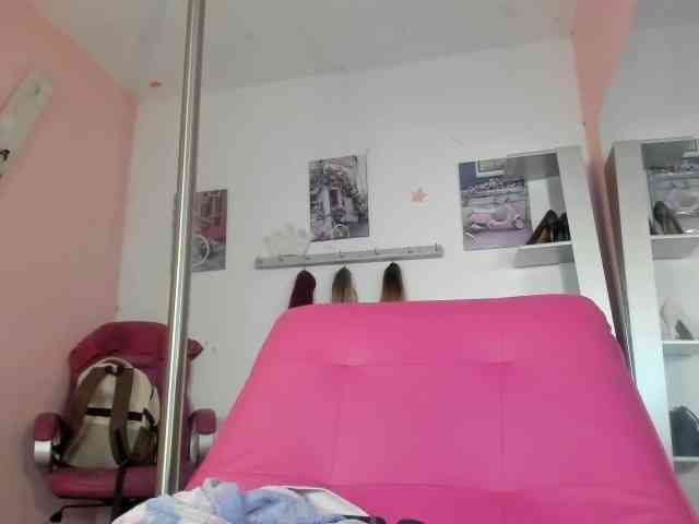 kim- webcam