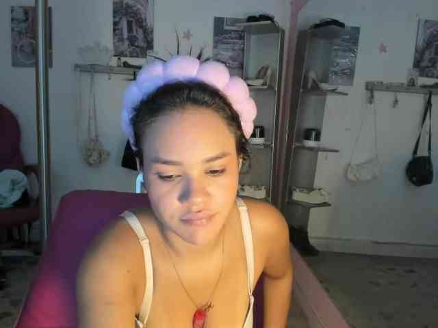 kim- webcam