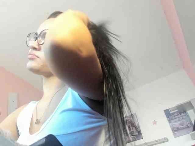 kim- webcam