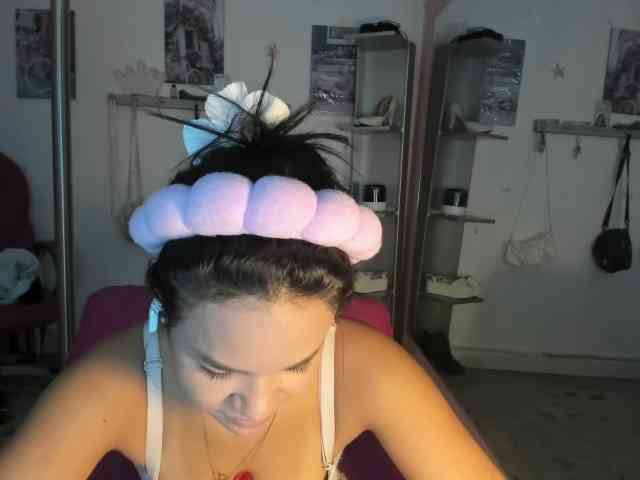 kim- webcam