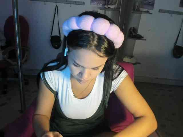 kim- webcam