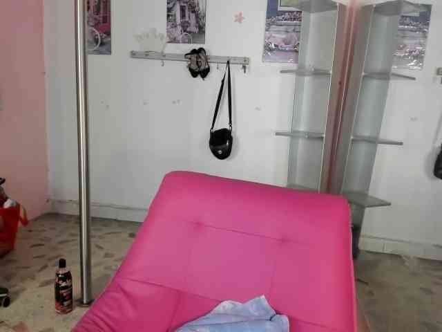 kim- webcam