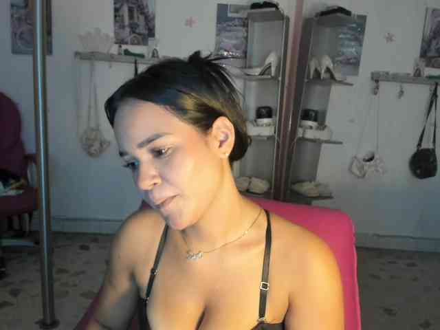 kim- webcam