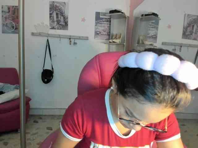 kim- webcam