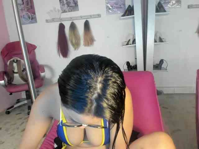 kim- webcam