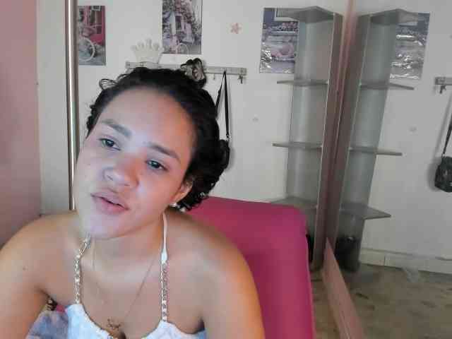 kim- webcam