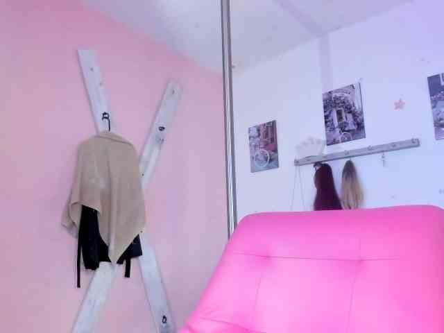 kim- webcam