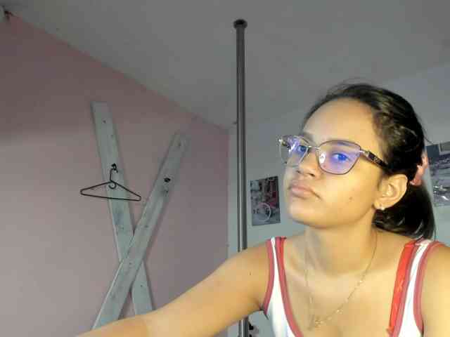kim- webcam