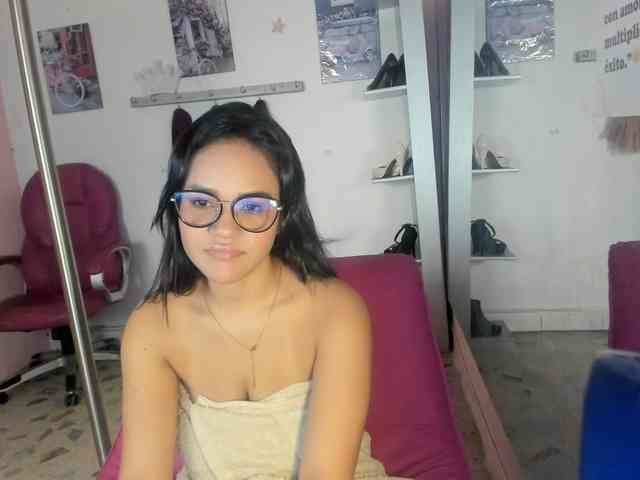 kim- webcam