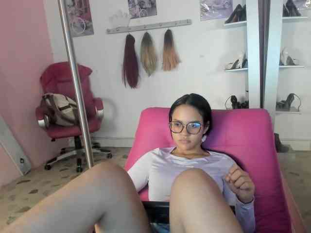 kim- webcam