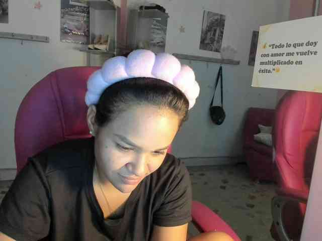 kim- webcam