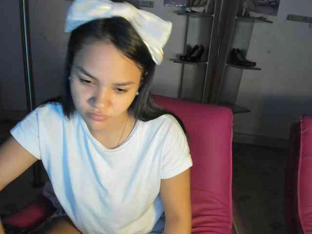 kim- webcam