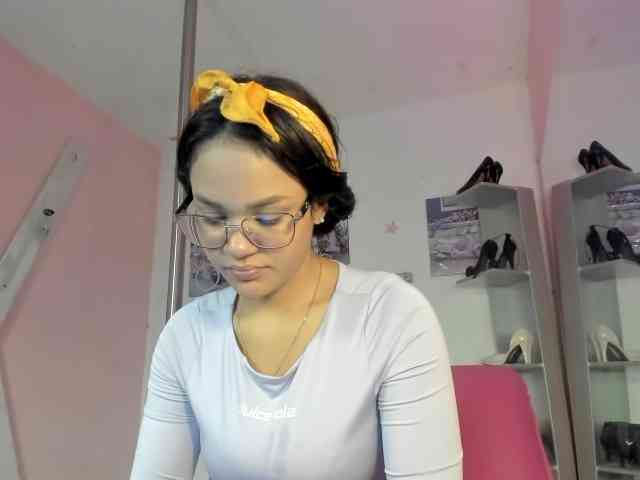 kim- webcam