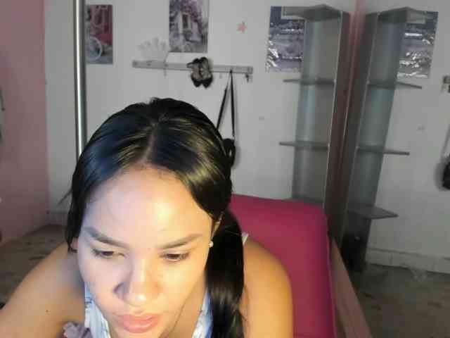 kim- webcam
