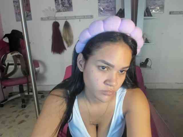kim- webcam