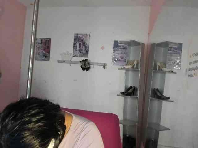 kim- webcam