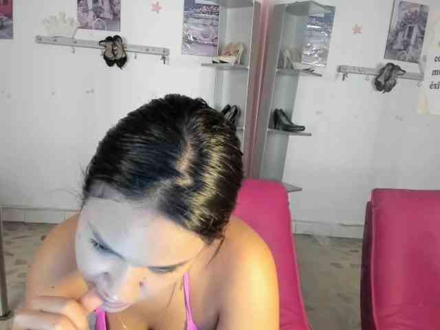 kim- webcam