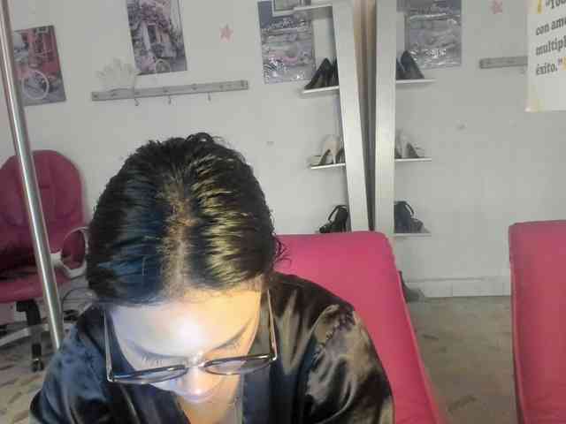 kim- webcam
