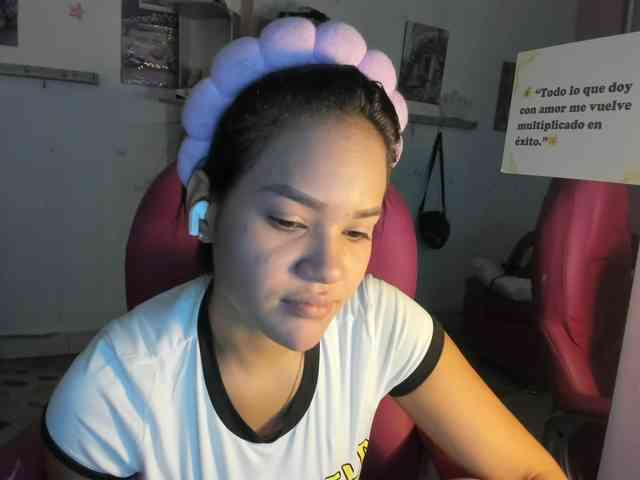 kim- webcam