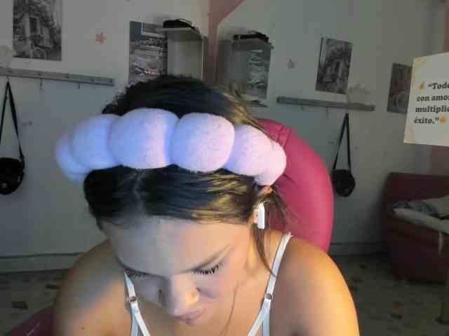 kim- webcam