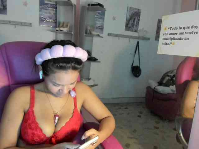 kim- webcam
