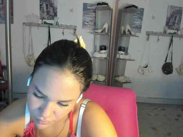 kim- webcam
