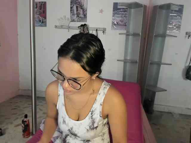 kim- webcam