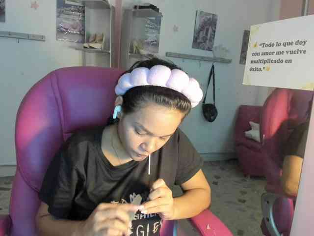 kim- webcam