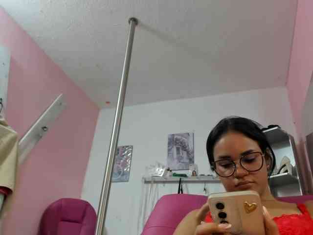 kim- webcam