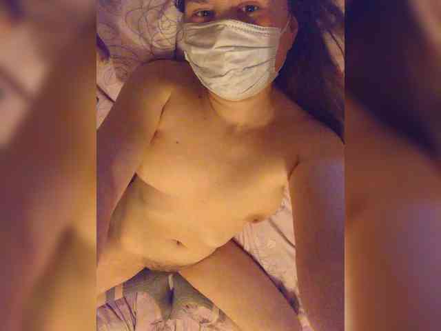 HotMia69 webcam