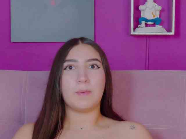 zoee-moretti webcam