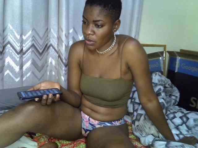 Ebonyprincess2 webcam