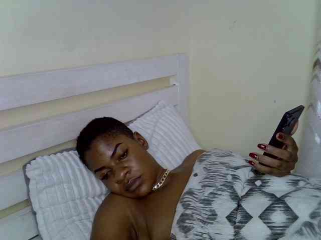 Ebonyprincess2 webcam