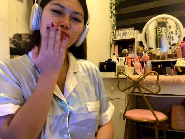 LesliDine