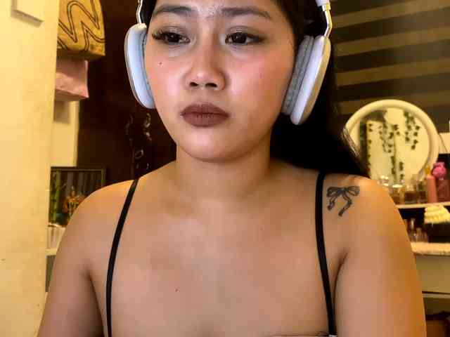 LesliDine