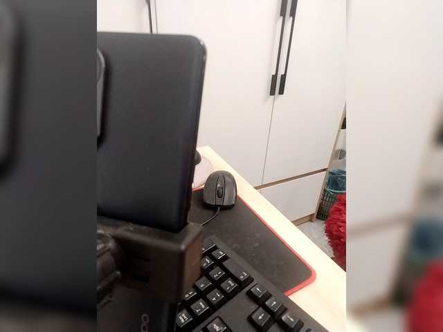 Bonita333's BongaCams show and profile