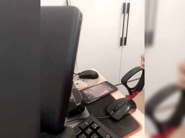 Bonita333's BongaCams show and profile