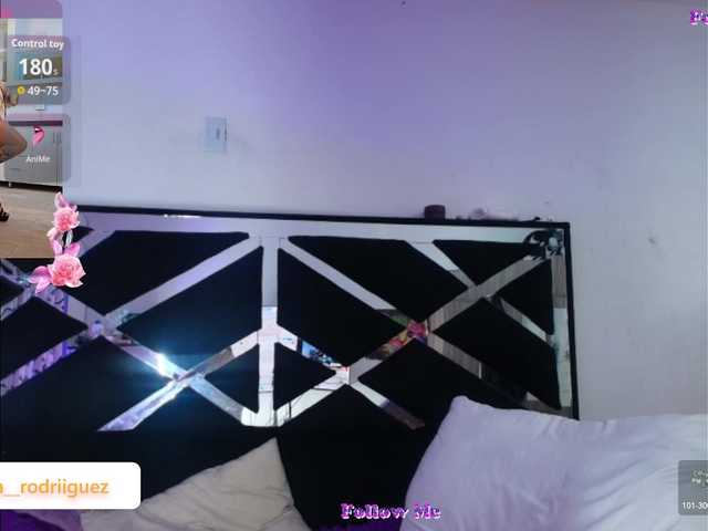 Karlarodriguez1 live cam on BongaCams