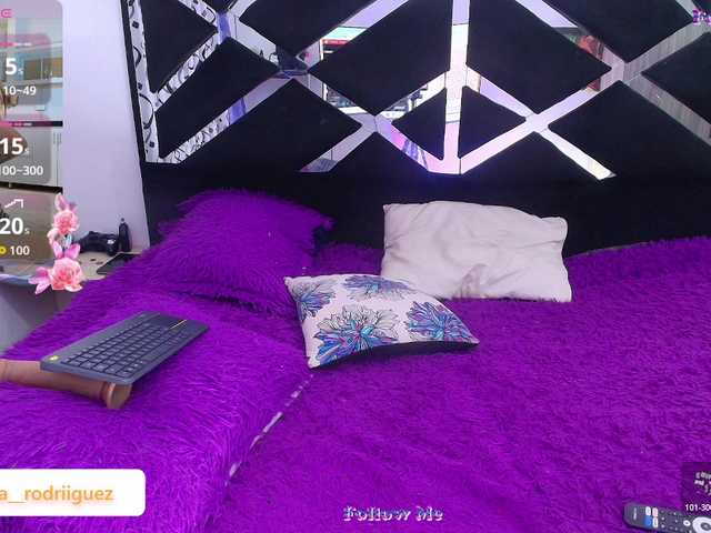 Karlarodriguez1 live cam on BongaCams
