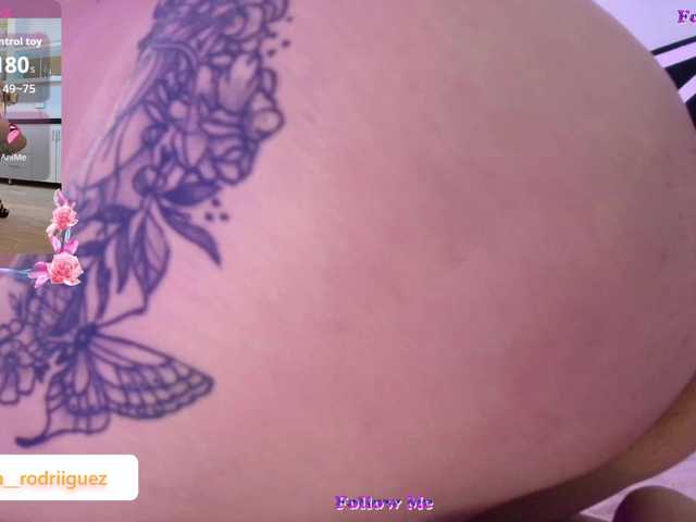 Karlarodriguez1 live cam on BongaCams