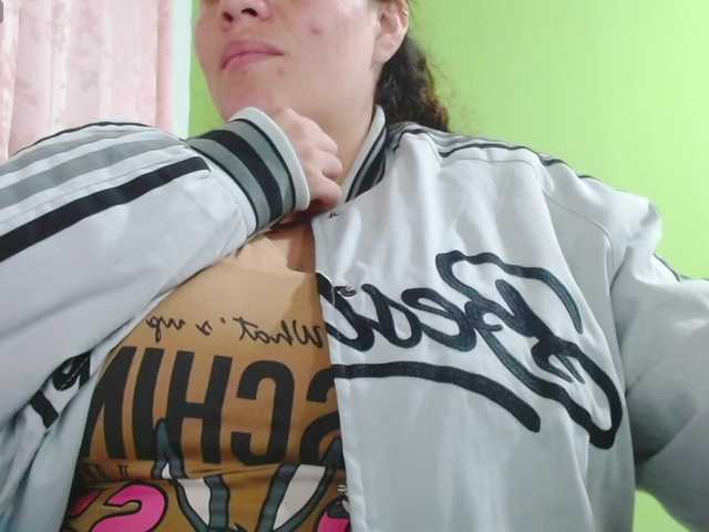 honey21 live cam on BongaCams