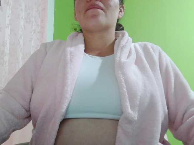 honey21 live cam on BongaCams